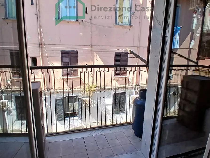 Immagine 5 di Appartamento in vendita  in Calata Capodichino a Napoli