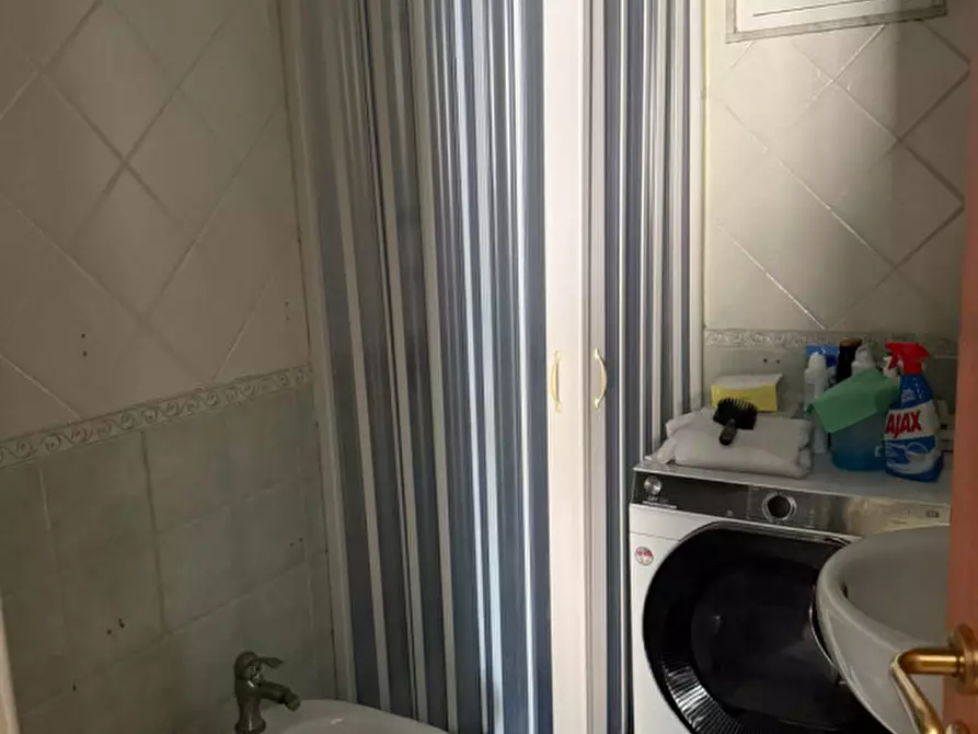 Immagine 6 di Appartamento in vendita  in Calata Capodichino a Napoli