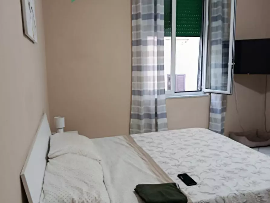 Immagine 9 di Appartamento in vendita  in Calata Capodichino a Napoli