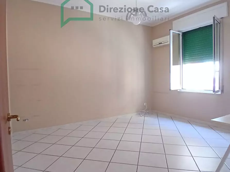 Immagine 11 di Appartamento in vendita  in Calata Capodichino a Napoli