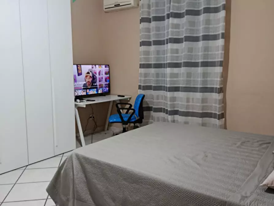 Immagine 19 di Appartamento in vendita  in Calata Capodichino a Napoli