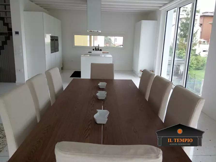 Immagine 18 di Villa in vendita  in via granezza a Vicenza