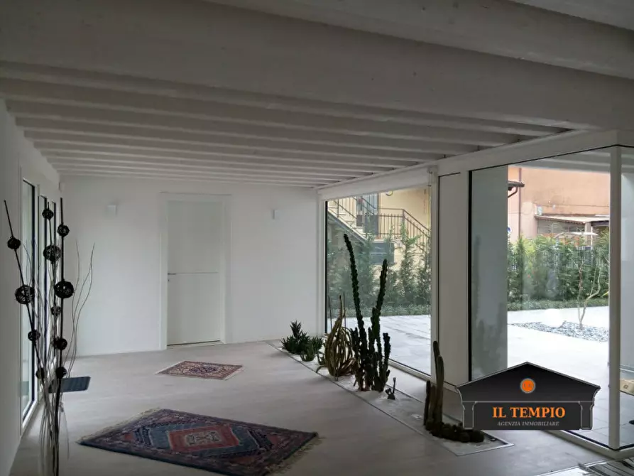 Immagine 31 di Villa in vendita  in via granezza a Vicenza