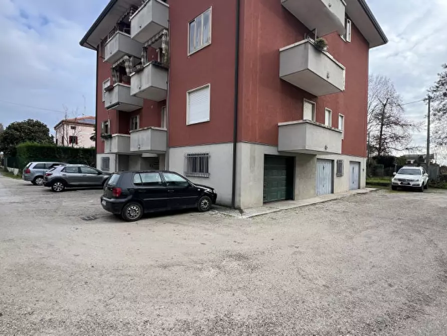 Immagine 24 di Appartamento in vendita  in Via degli Alpini 10 a Villa Del Conte