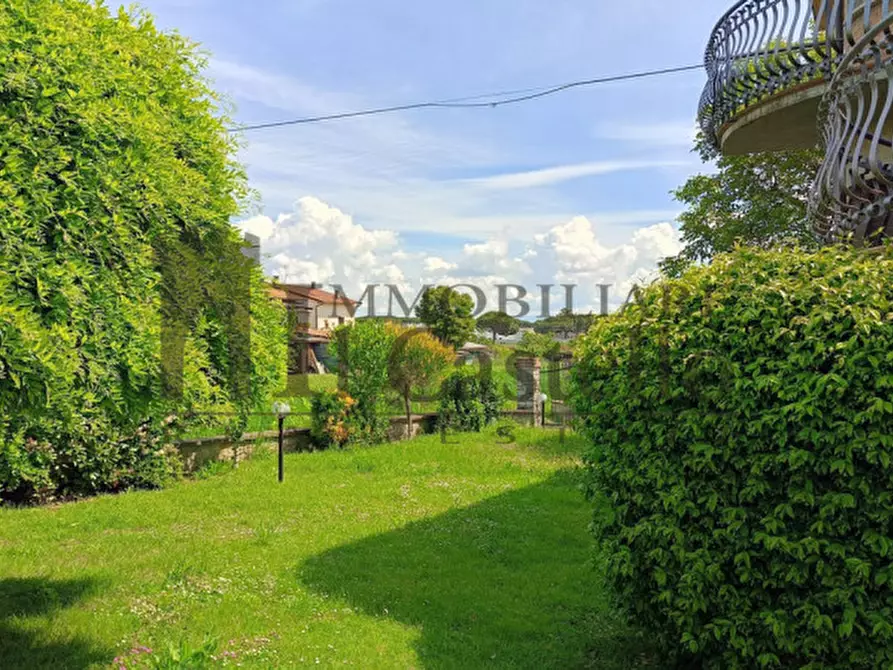 Immagine 2 di Casa indipendente in vendita  in Pucciarelli a Castiglione Del Lago