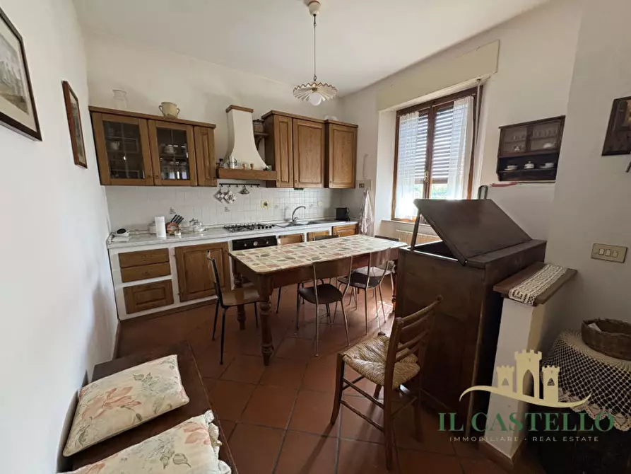 Immagine 2 di Casa indipendente in vendita  in Pucciarelli a Castiglione Del Lago