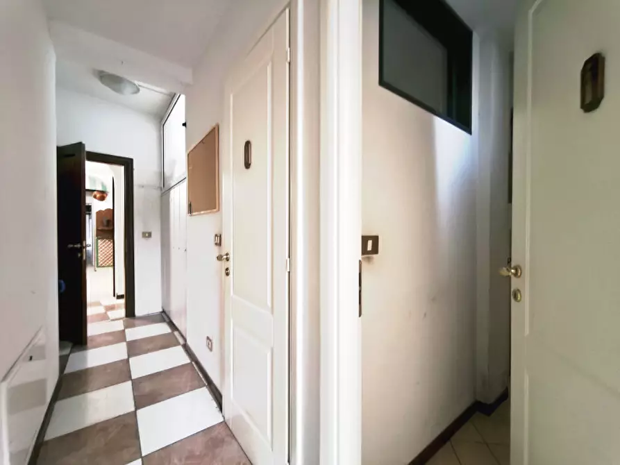 Immagine 20 di Attività commerciale in vendita  in Via Negroni 1 a Pianoro