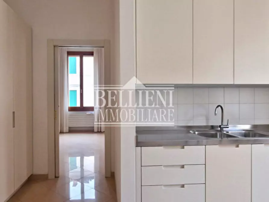 Immagine 7 di Appartamento in vendita  in Corso Andrea Palladio a Vicenza
