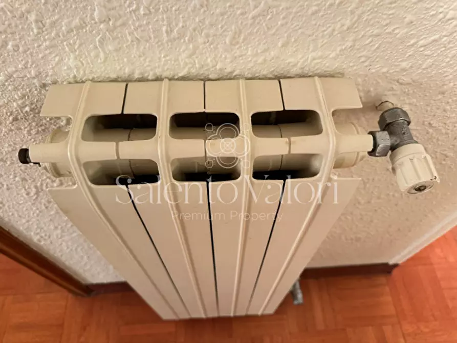Immagine 27 di Attico in vendita  in Via Casa Savoia a Parabita