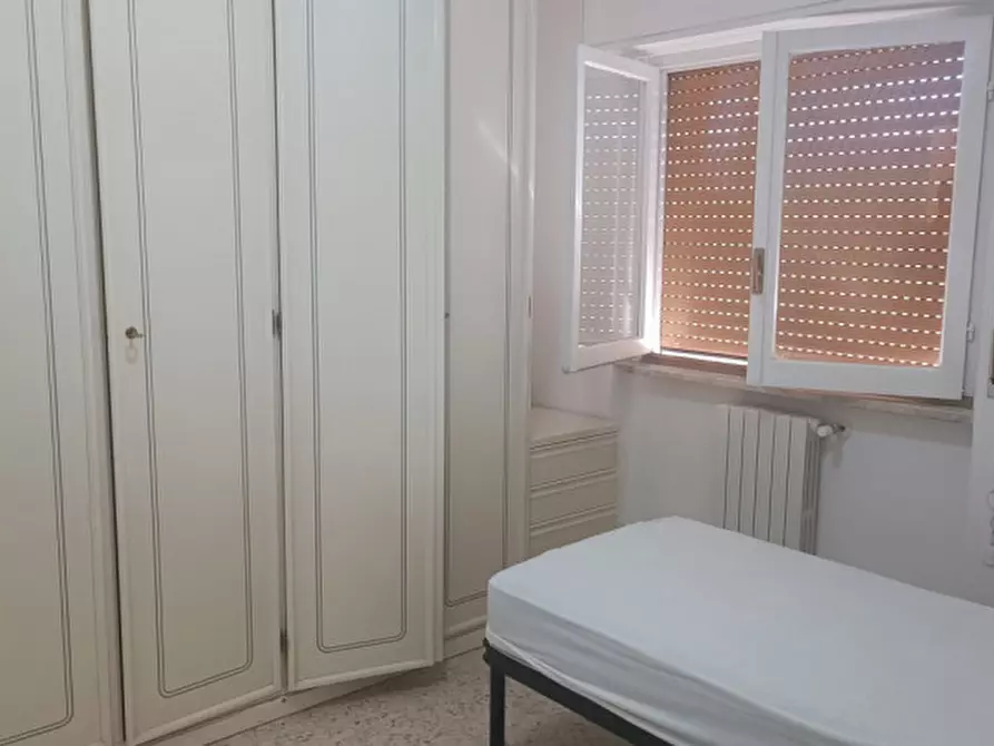 Immagine 4 di Camera in affitto  in VIA G. FERRI a Sora