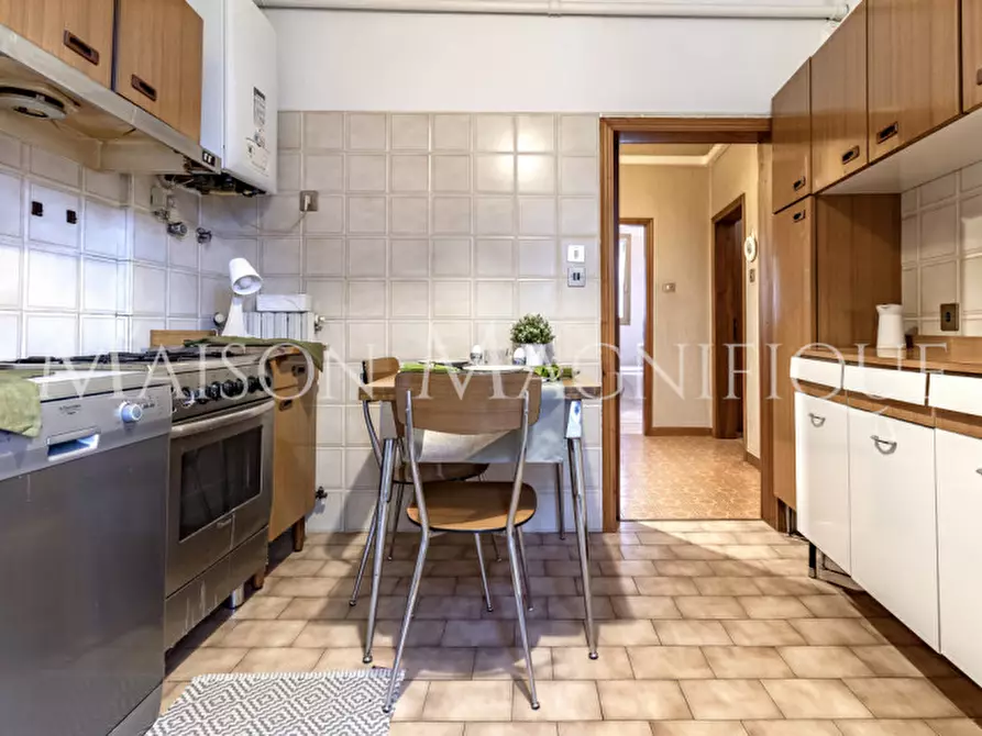 Immagine 11 di Appartamento in vendita  in Via Carrati 26 a Bologna