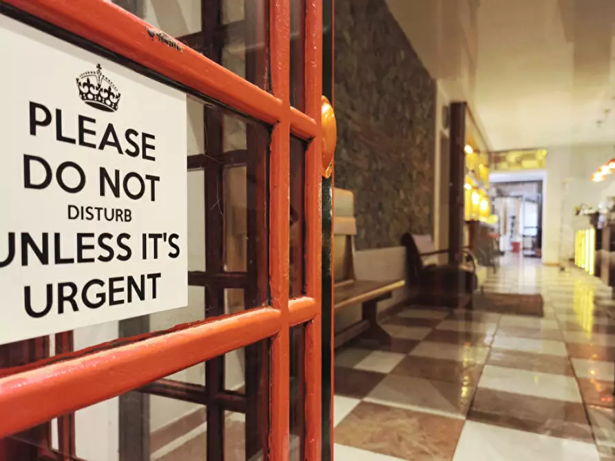 Immagine 26 di Attività commerciale in vendita  a Bologna