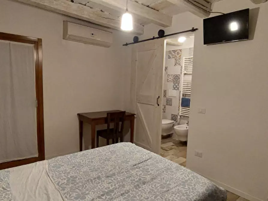 Immagine 5 di Bed & Breakfast in vendita  in Via dei Correr, 6 a Piazzola Sul Brenta