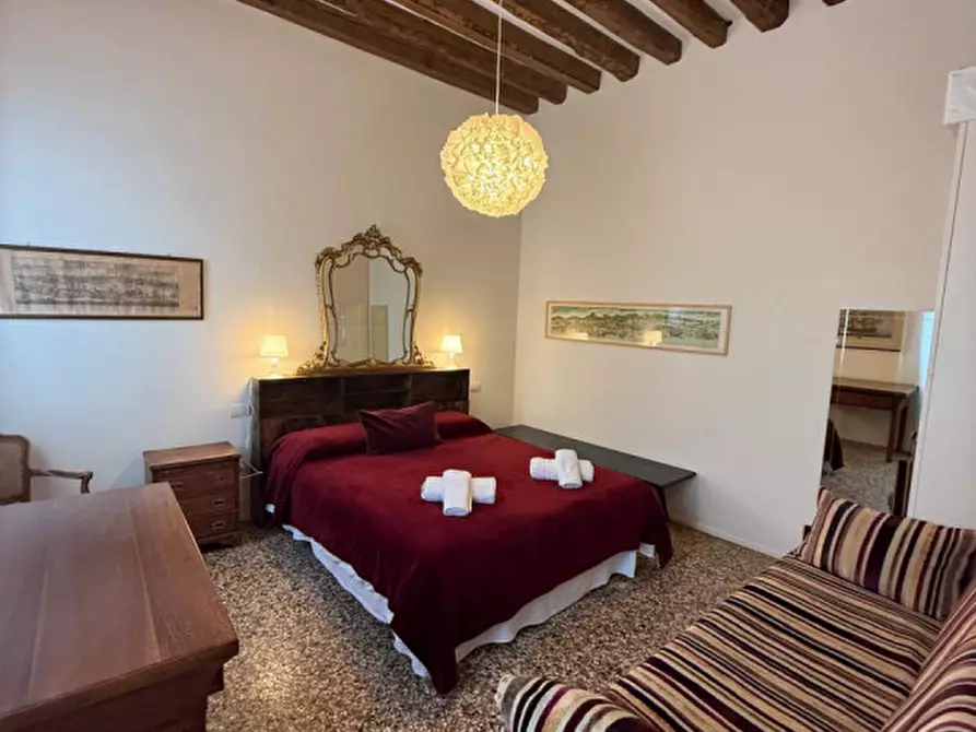 Immagine 2 di Appartamento in affitto  in Campo San Lorenzo a Venezia