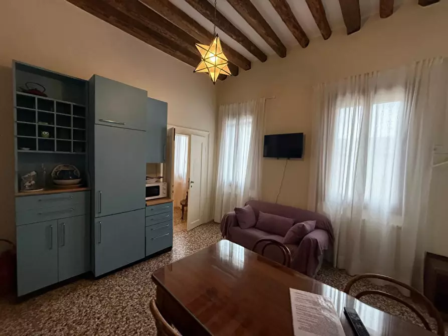 Immagine 8 di Appartamento in affitto  in Campo San Lorenzo a Venezia