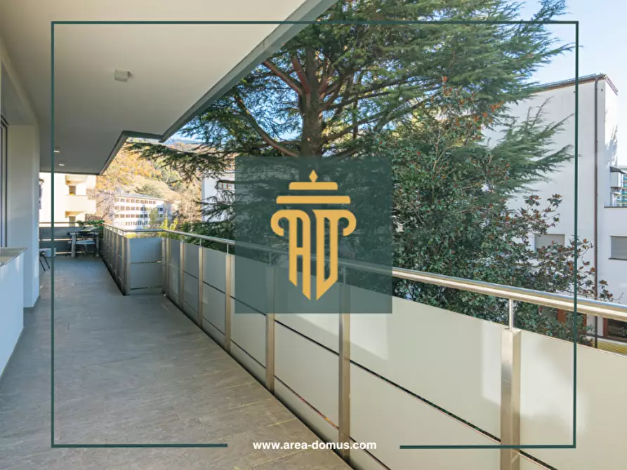 Immagine 2 di Appartamento in vendita  in Via Laurin - Laurinstraße 26 a Merano .Meran.