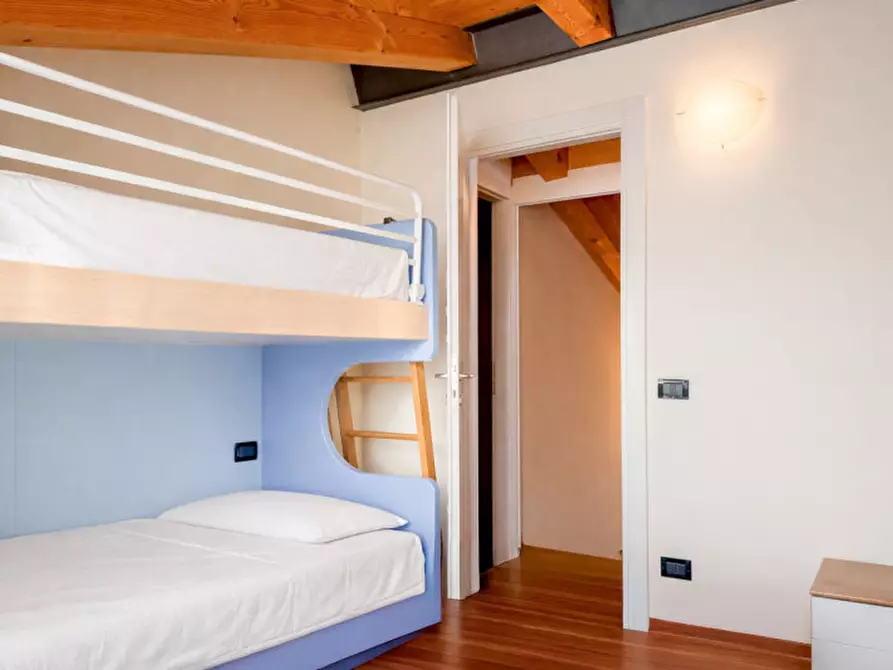 Immagine 14 di Appartamento in vendita  in Piazza Guglielmo Marconi a Jesolo