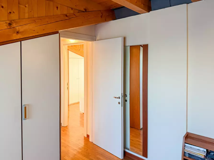 Immagine 17 di Appartamento in vendita  in Piazza Guglielmo Marconi a Jesolo