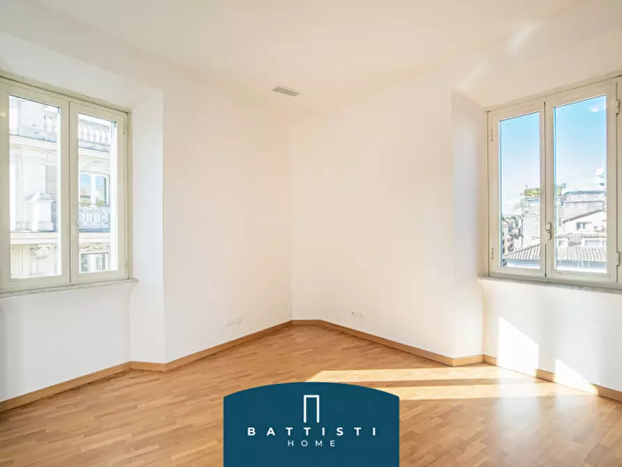 Immagine 9 di Appartamento in affitto  in Piazza Barberini a Roma