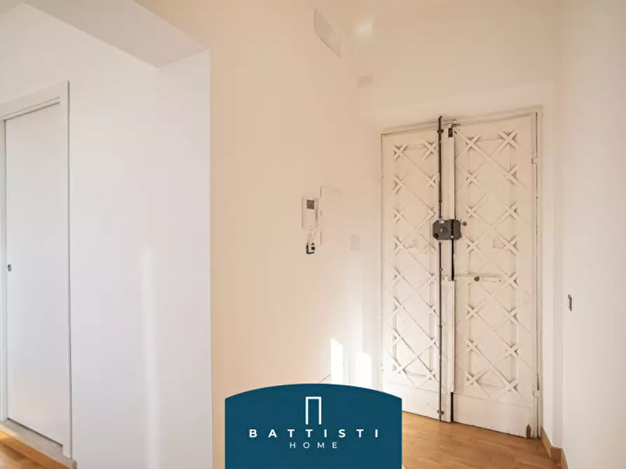 Immagine 21 di Appartamento in affitto  in Piazza Barberini a Roma