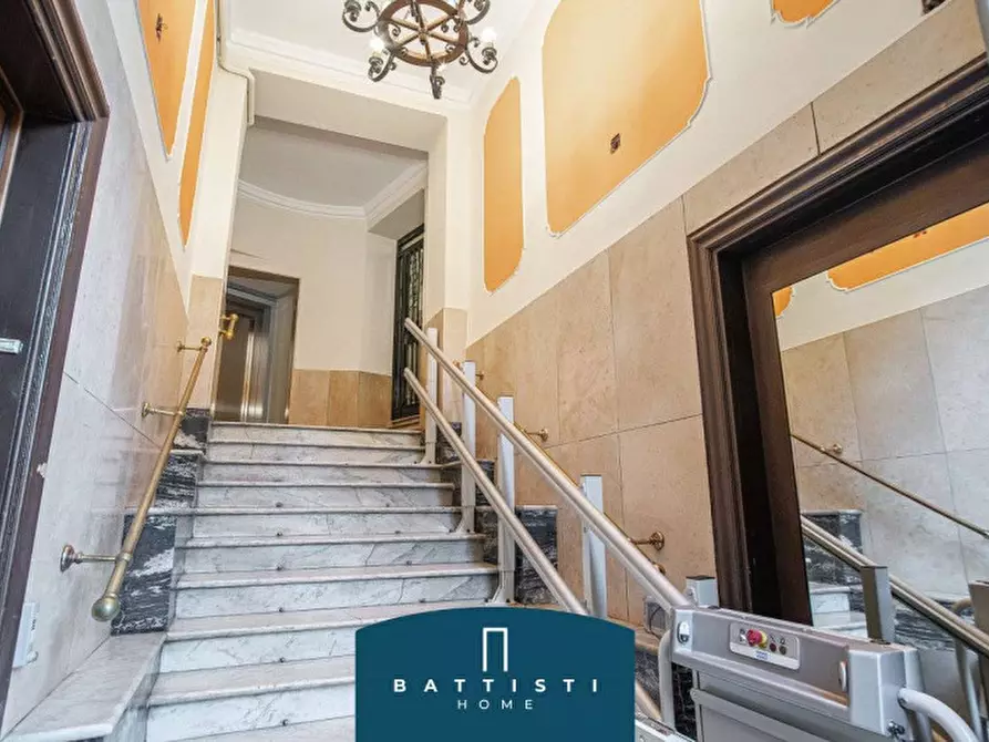 Immagine 23 di Appartamento in affitto  in Piazza Barberini a Roma