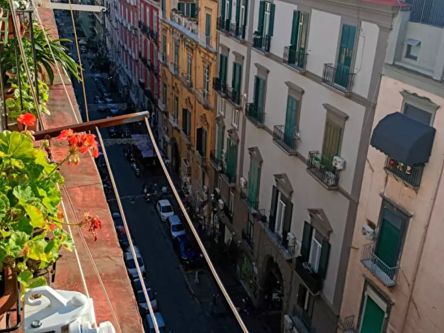 Immagine 2 di Appartamento in affitto  in via Duomo 191 a Napoli