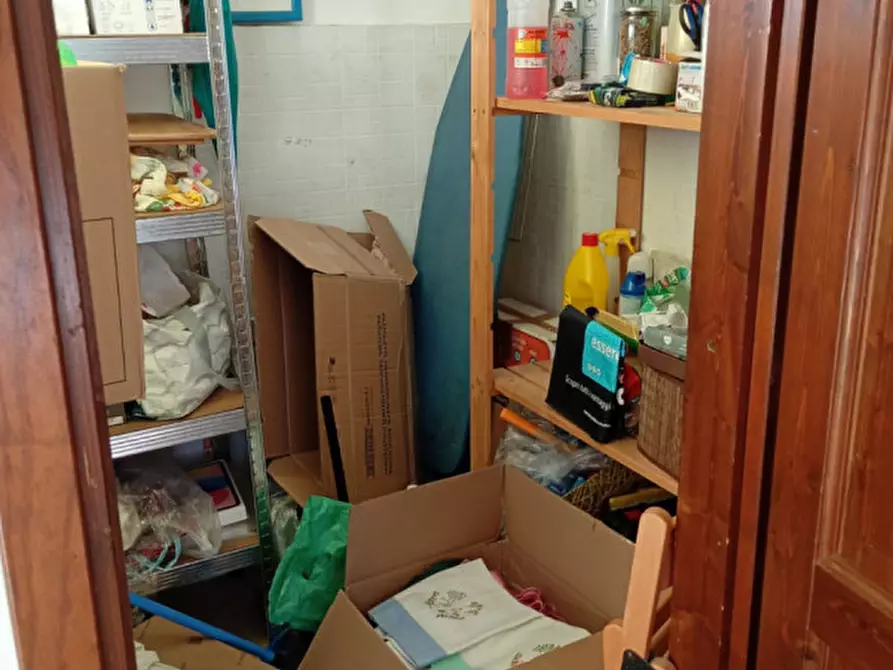 Immagine 9 di Appartamento in affitto  in via Duomo 191 a Napoli