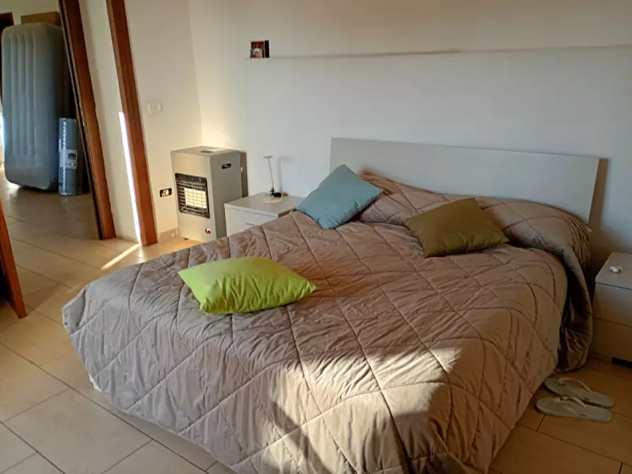 Immagine 10 di Appartamento in affitto  in via Duomo 191 a Napoli