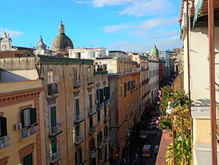 Immagine 19 di Appartamento in affitto  in via Duomo 191 a Napoli
