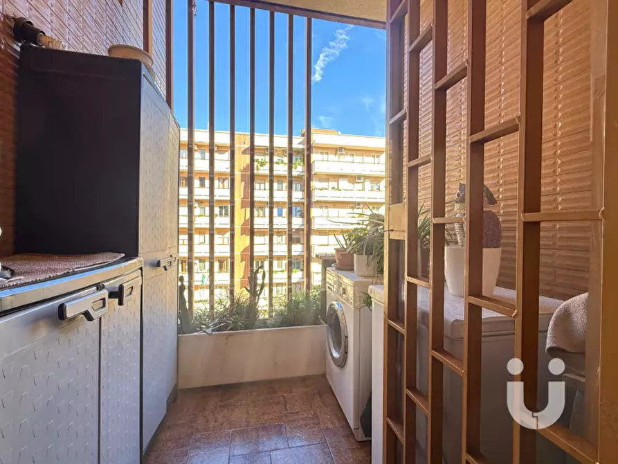 Immagine 5 di Appartamento in vendita  in Via Elio Vittorini a Roma