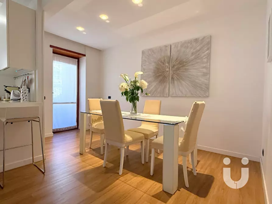 Immagine 11 di Appartamento in vendita  in Via Elio Vittorini a Roma