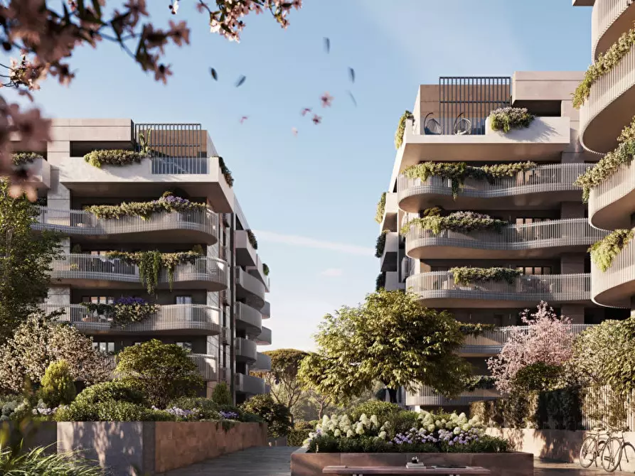 Immagine 1 di Appartamento in vendita  in Piazzale Giulio Douhet a Roma