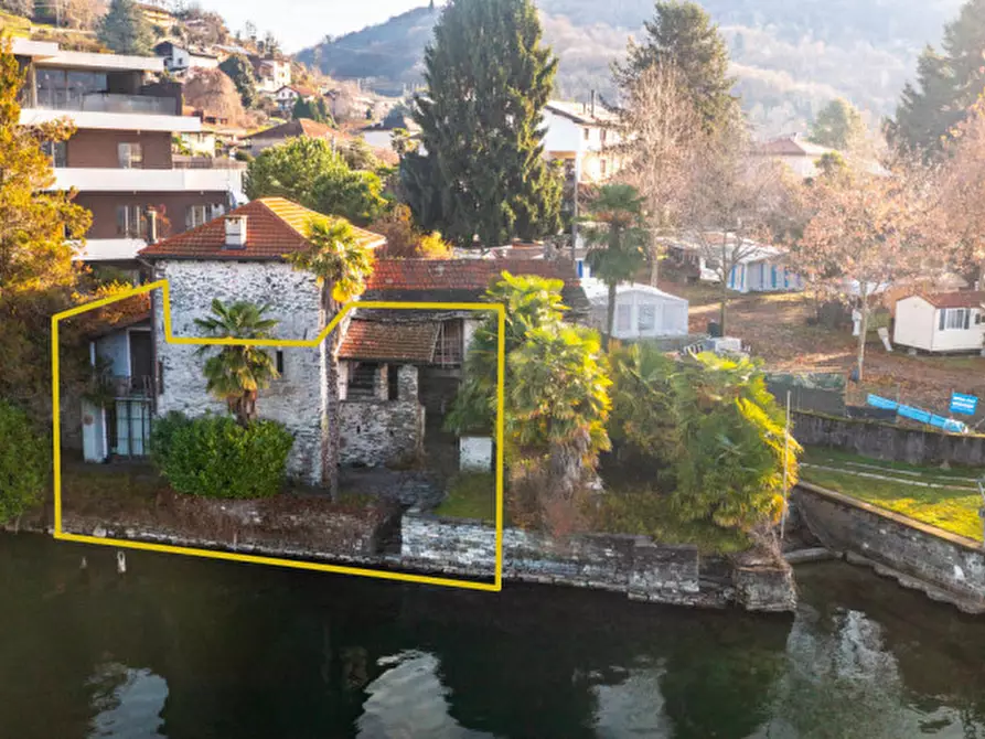 Immagine 5 di Villetta a schiera in vendita  in Via al Lago 4 a Pettenasco