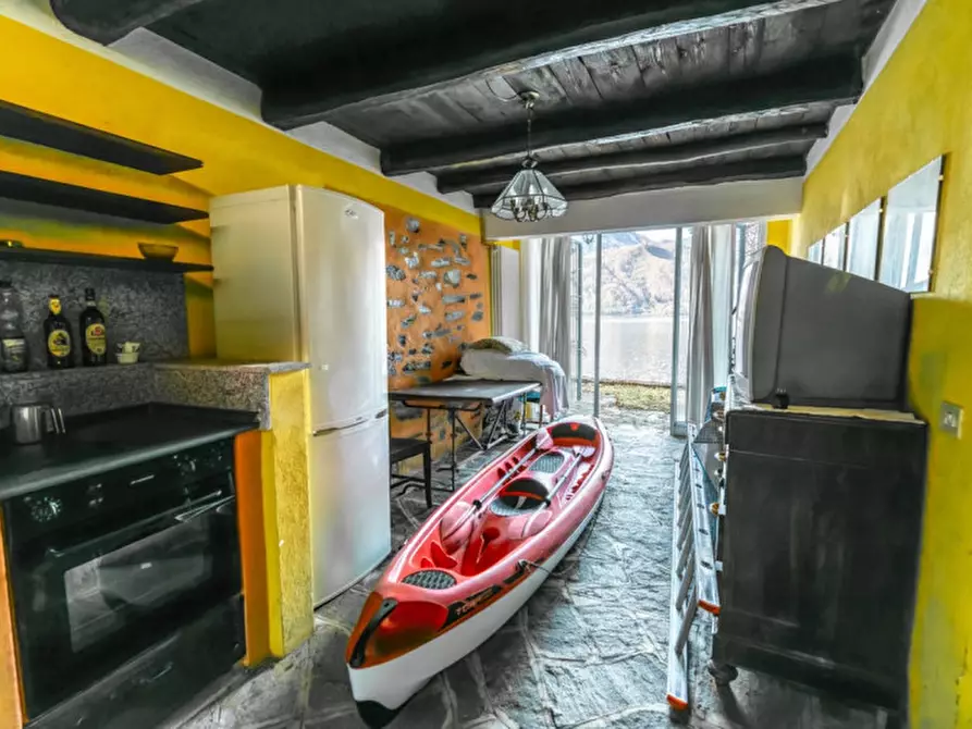 Immagine 36 di Villetta a schiera in vendita  in Via al Lago 4 a Pettenasco