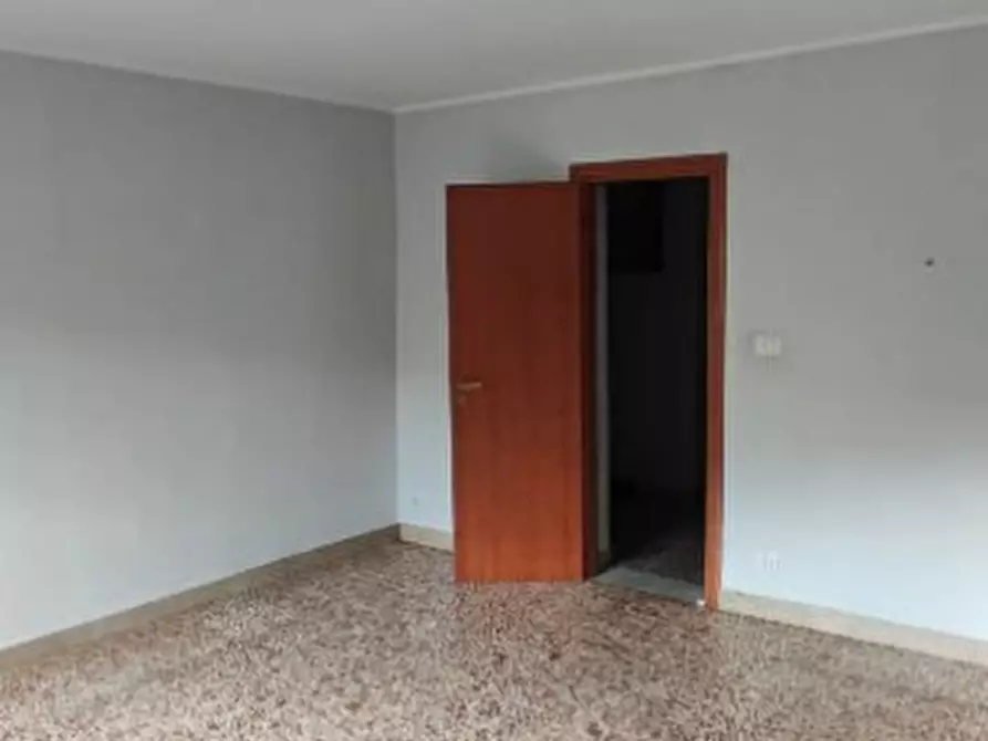 Immagine 6 di Appartamento in vendita  in Via Santa Maria della Catena, 122 a Catania