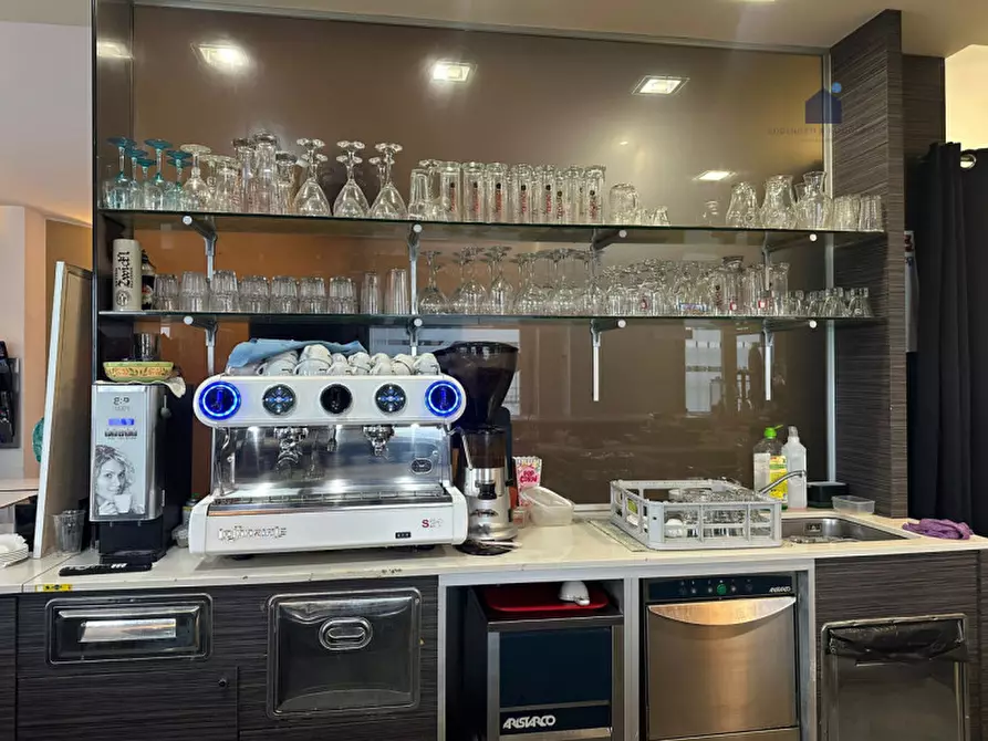 Immagine 9 di Attività commerciale in vendita  in via italia a Paitone