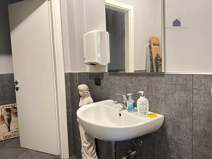 Immagine 25 di Attività commerciale in vendita  in via italia a Paitone