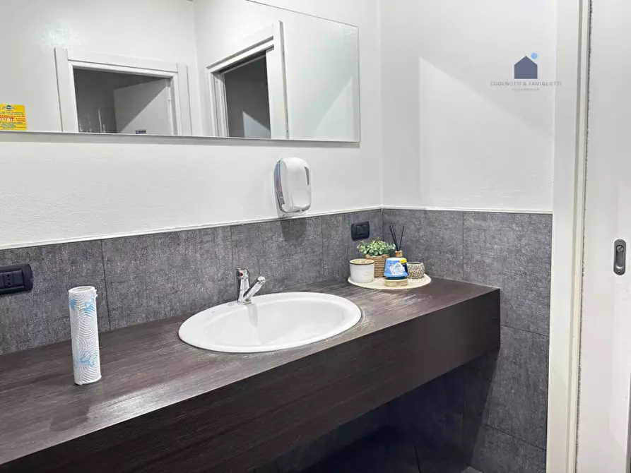 Immagine 28 di Attività commerciale in vendita  in via italia a Paitone