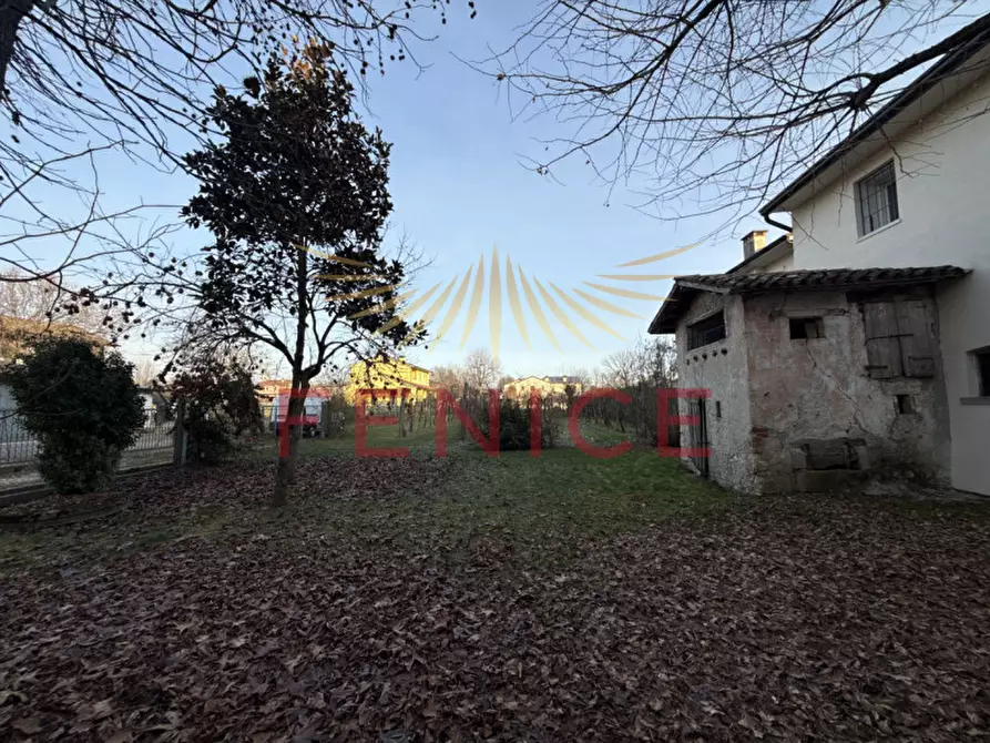 Immagine 6 di Rustico / casale in vendita  in Via Sartori a Pieve Di Soligo