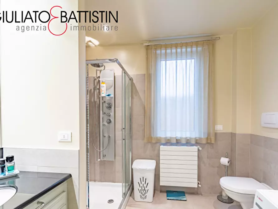 Immagine 8 di Appartamento in vendita  in Contrà Porti a Vicenza