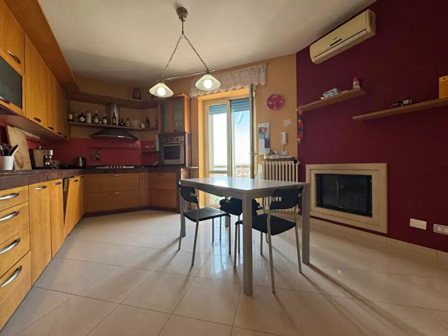 Immagine 10 di Appartamento in vendita  a Matera