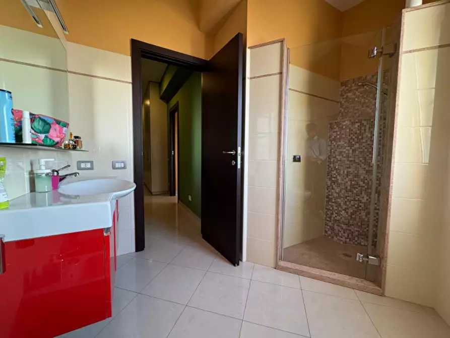 Immagine 24 di Appartamento in vendita  a Matera