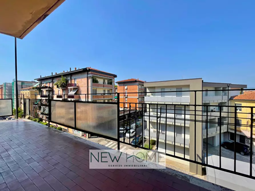 Immagine 6 di Camera in affitto  in Via Merano 3 a Verona