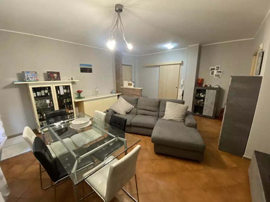 Immagine 3 di Appartamento in vendita  in Corso Michele Coppino 13 a Alba