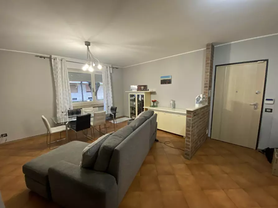 Immagine 7 di Appartamento in vendita  in Corso Michele Coppino 13 a Alba