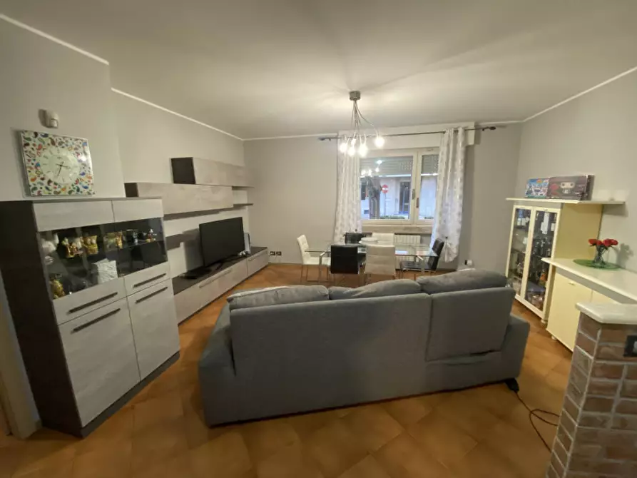 Immagine 8 di Appartamento in vendita  in Corso Michele Coppino 13 a Alba