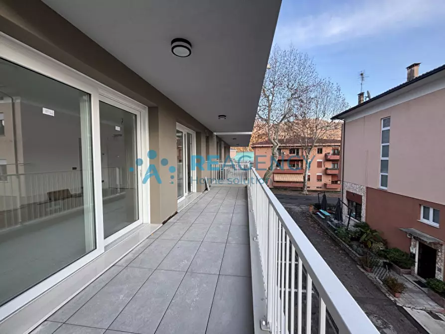 Immagine 6 di Appartamento in vendita  in viale regina margherita a Valdagno