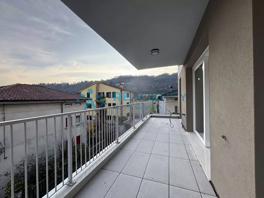 Immagine 7 di Appartamento in vendita  in viale regina margherita a Valdagno
