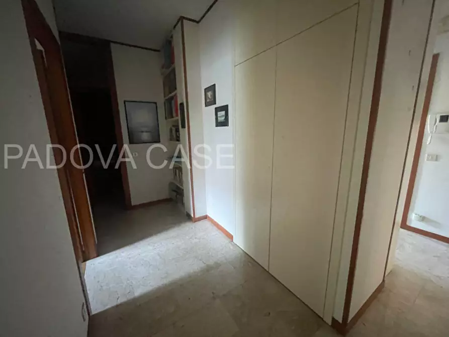 Immagine 19 di Appartamento in vendita  in Via Novara a Padova