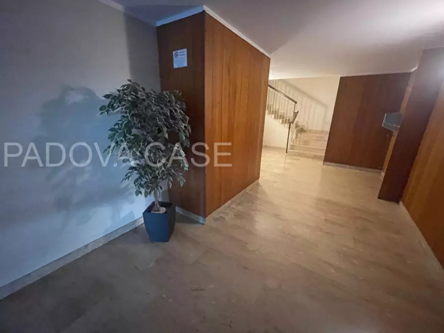 Immagine 36 di Appartamento in vendita  in Via Novara a Padova